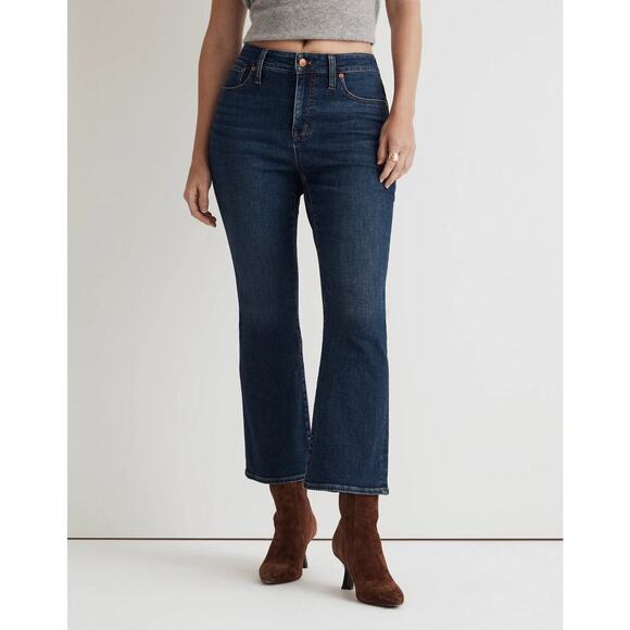 Madewell Curvy Kick Out Crop Jeans size 25 Flare Mid Rise Colleton Wash nn498 - Picture 1 of 13